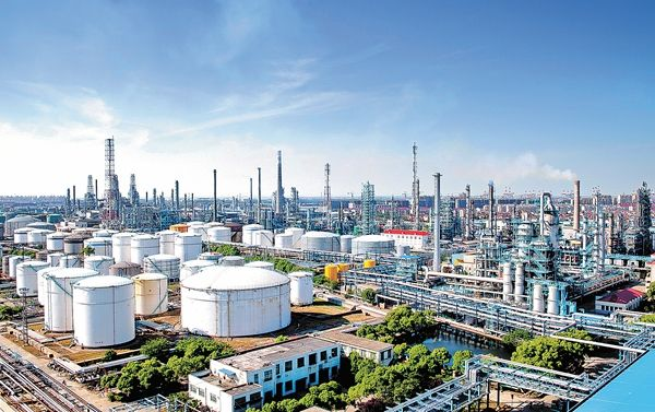 建筑劳务分包公司主要是做什么的？